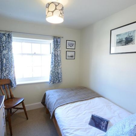 Pebble Beach Cottage, Aldeburgh Exteriör bild